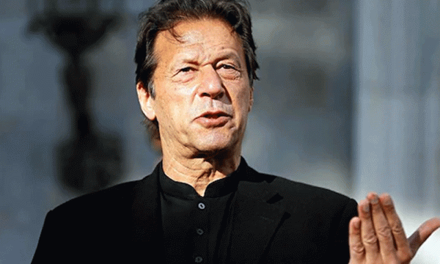 ’شکر ہےمذاق رات ختم ہوئے‘، عمران خان کے فیصلے کے بعد سوشل میڈیا پر نئی بحث چھڑ گئی