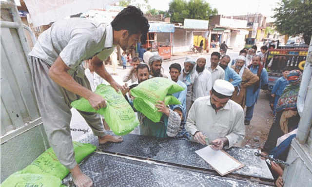 خیبرپختونخوا: مستحق خاندانوں کے لیے رمضان اور عید پیکیج منظور