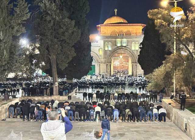 ماہ صیام کا آغاز، مسجد اقصیٰ میں ہزاروں فلسطینیوں نے نماز تراویح ادا کی