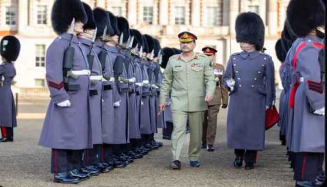 آرمی چیف جنرل عاصم منیر کا برطانیہ میں شاندار استقبال، گارڈ آف آنر پیش کیا گیا