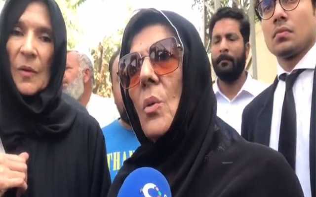 القادر ٹرسٹ کیس میں سزا سنائے جانے پر عمران خان نے علیمہ خان کو کیا کہا؟