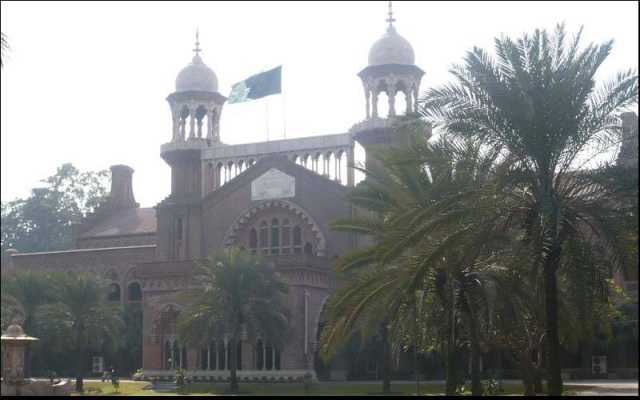 جسٹس چوہدری عبدالعزیز نے عہدے سے استعفیٰ دیدیا 