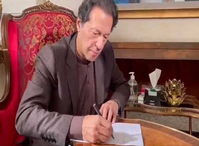 عمران خان نے کسی کو کوئی خط تحریر نہیں کیا، اڈیالہ جیل کے سپرنٹنڈنٹ کا انکشاف