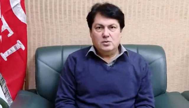 عمران خان اور بشریٰ بی بی کو سحری و افطار میں کچھ فراہم نہیں کیا جا رہا: بیرسٹر سیف