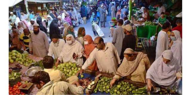 رمضان میں مہنگائی کے بے قابو ہوتے طوفان نے مہنگائی کم ہونے کے حکومتی دعووں کی قلعی کھول دی